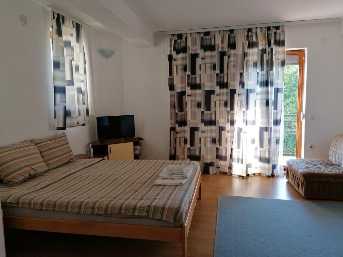 Vila Sara Ohrid Exteriör bild