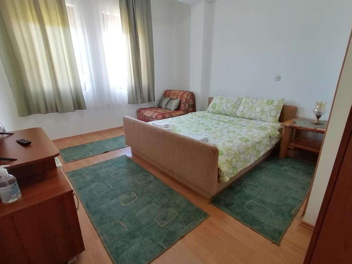 Vila Sara Ohrid Exteriör bild